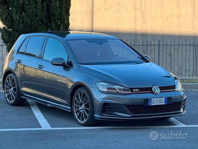 Usata VW Golf GTI 230 CV (169 kW) 2022 Grigio Berlina
