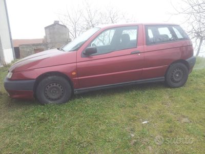 usata Alfa Romeo 145 1.6 IE cat