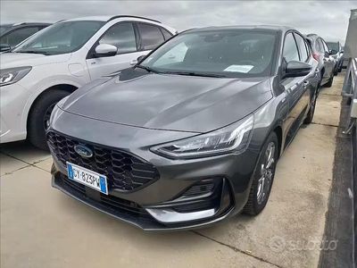 Usata Ford Focus ST-Line X 115 CV (84 kW) 2025 Grigio Berlina
