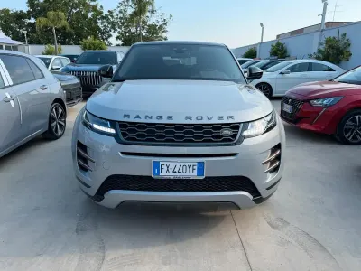 Usata Land Rover Range Rover evoque R-Dynamic 149 CV (109 kW) 2019 Beige SUV