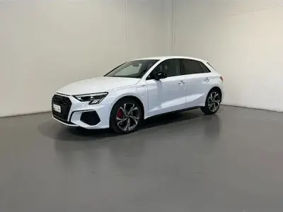 Usata Audi A3 S-Line 245 CV (180 kW) 2024 Bianco ghiaccio metallizzato