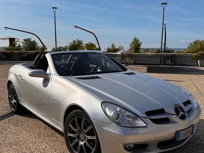 Usata Mercedes SLK200 2007 Grigio Cabrio