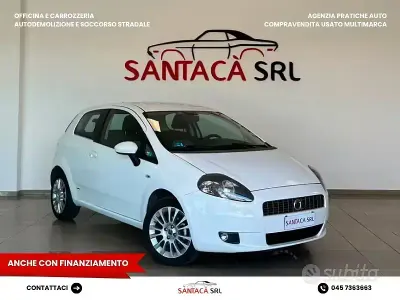 Usata Fiat Grande Punto 77 CV (56 kW) 2009 Bianco Utilitaria