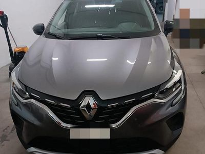 Usata Renault Captur 95 CV (69 kW) 2021 Grigio SUV