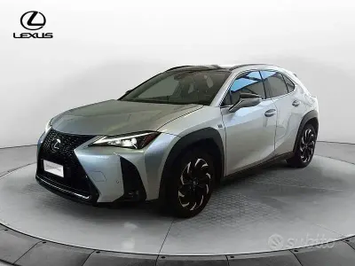Usata Lexus UX 2023 Grigio SUV