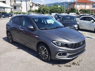 Usata Fiat Tipo 99 CV (72 kW) 2023 Grigio Berlina