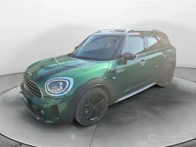 Usata Mini Cooper D Countryman Business 150 CV (110 kW) 2021 Verde SUV