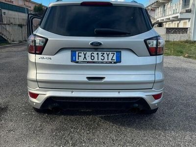 Usata Ford Kuga ST-Line 120 CV (88 kW) 2019 Grigio SUV