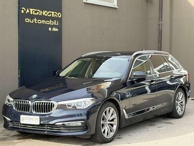 Usata BMW 520 Luxury Line 190 CV (139 kW) 2019 Blu/azzurro Station wagon