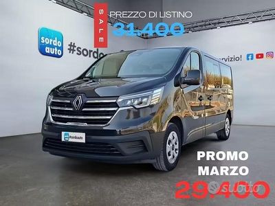 Usata Renault Trafic 150 CV (110 kW) 2024 Nero Monovolume