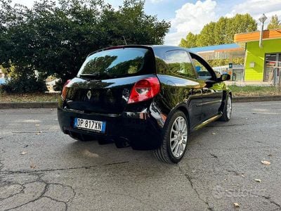 Usata Renault Clio R.S. R.S. 200 CV (147 kW) 2008 Nero Utilitaria