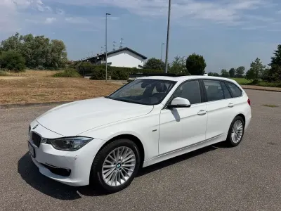 Usata BMW 320 Luxury Line 184 CV (135 kW) 2015 Bianco Station wagon