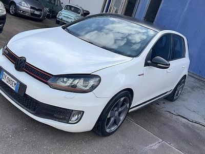 Usata VW Golf VI GTI 210 CV (154 kW) 2009 Bianco Utilitaria