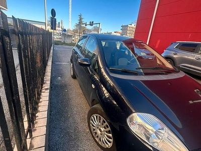 Usata Fiat Punto 75 CV (55 kW) 2010 Utilitaria