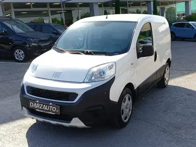 Usata Fiat Fiorino 80 CV (58 kW) 2023 Bianco pastello Monovolume