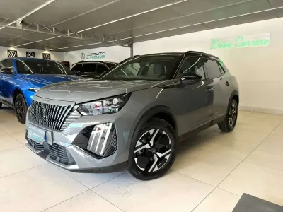 Usata Peugeot 2008 GT 136 CV (100 kW) 2025 Grigio selenium SUV
