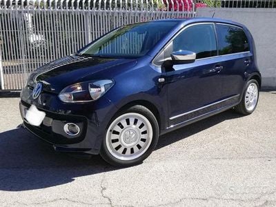 Usata VW up! Highline 75 CV (55 kW) 2012 Blu Utilitaria