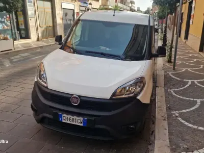 Usata Fiat Doblò Lounge 105 CV (77 kW) 2017 Monovolume