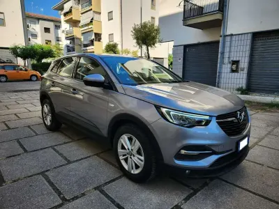 Usata Opel Grandland X Elegance 131 CV (96 kW) 2021 Grigio SUV