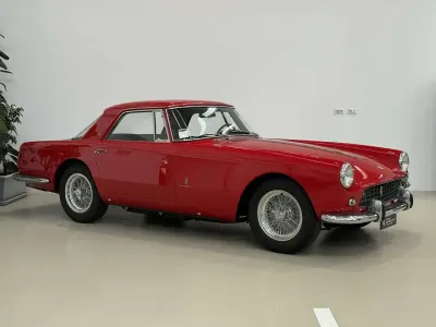 Usata Ferrari 250 300 CV (220 kW) 1959 Rosso Coupé