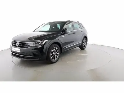 Usata VW Tiguan Life 150 CV (110 kW) 2022 Nero deep effetto perlato SUV
