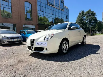 Usata Alfa Romeo MiTo Super 70 CV (51 kW) 2012 Bianco Utilitaria