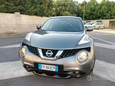 Używany Nissan Juke Tekna 110 KM (80 kW) 2015 Szary SUV