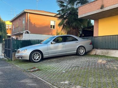 Begagnad Mercedes 320 224 HK (164 kW) 2000 Grå Sedan