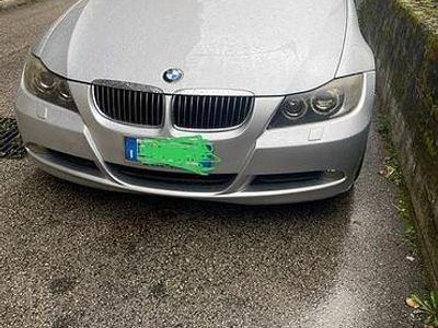 Usata BMW 320 163 CV (119 kW) 2005 Grigio Station wagon