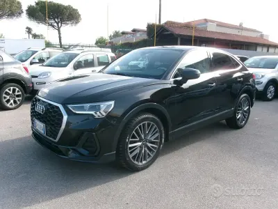 Käytetty Audi Q3 Advanced 150 HP (110 kW) 2023 Musta Katumaasturi