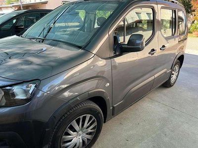 Usata Peugeot Rifter Active 102 CV (75 kW) 2021 Grigio Monovolume