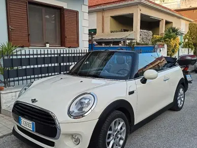 Usata Mini Cooper D Cabriolet 116 CV (85 kW) 2017 Bianco Cabrio