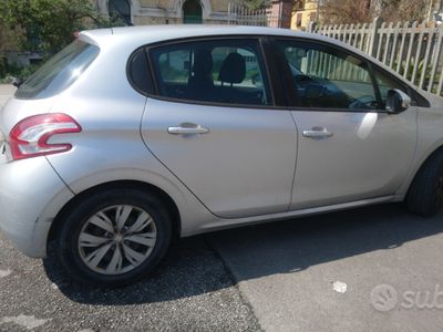 usata Peugeot 208 1.2. vti 82 cv