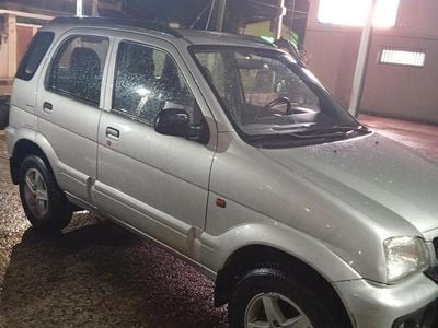 Usata Daihatsu Terios 86 CV (63 kW) 2002 SUV
