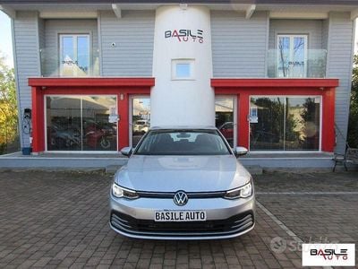 Usado VW Golf VII Style 116 CV (85 kW) 2021 Gris Utilitario