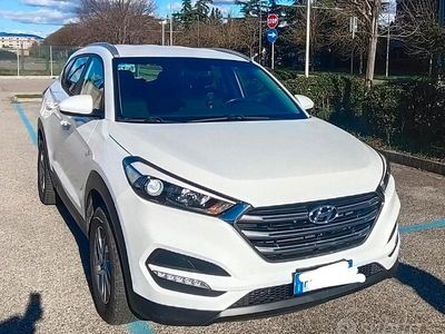 Usata Hyundai Tucson Comfort 116 CV (85 kW) 2016 Bianco SUV
