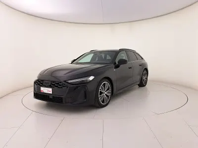Nuova Audi A5 S-Line 204 CV (150 kW) 2025 Nero mito metallizzato Station wagon