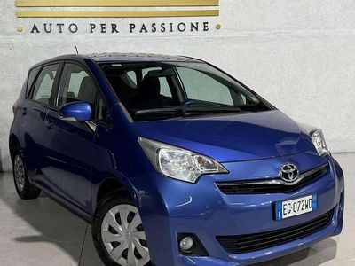 Usata Toyota Verso-S 99 CV (72 kW) 2011 Other Monovolume