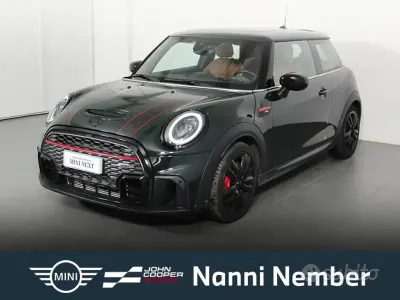 Usata Mini John Cooper Works 231 CV (169 kW) 2023 Rebel green Utilitaria