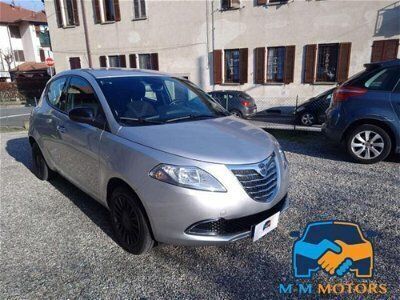 usata Lancia Ypsilon 1.2 69 CV Silver DISTRIBUZIONE FATTA