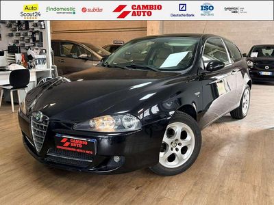 Occasion Alfa Romeo 147 Distinctive 105 ch (77 kW) 2007 Gris Citadine