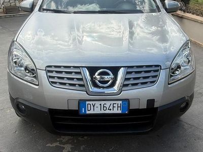 Usata Nissan Qashqai Tekna 110 CV (80 kW) 2009 Grigio SUV