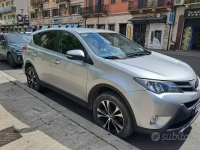 Usata Toyota RAV4 124 CV (91 kW) 2014 Grigio SUV