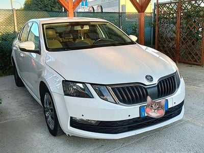 Bianco Usata 2017 Skoda Octavia Berlina | 8500 € (Buon prezzo)