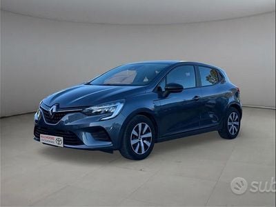 Usata Renault Clio V Equilibre 91 CV (66 kW) 2022 Grigio Berlina