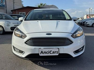 Begagnad Ford Focus Titanium 95 HK (69 kW) 2017 Vit Kombi