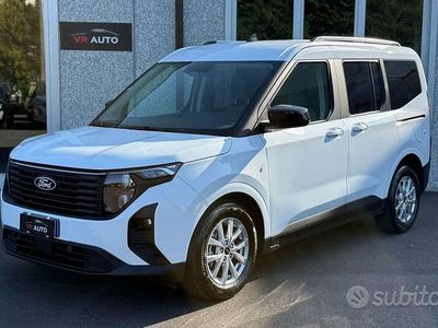 Usata Ford Tourneo Courier Titanium 2025 Bianco Monovolume