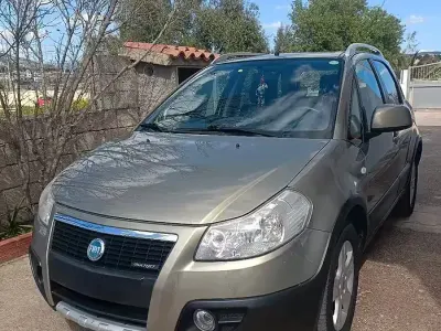 Usata Fiat Sedici 120 CV (88 kW) 2007 SUV