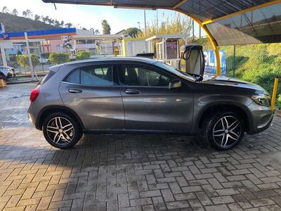 Mercedes GLA200