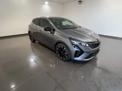 Nuova Renault Clio Techno 101 CV (74 kW) 2025 Grigio scisto Utilitaria